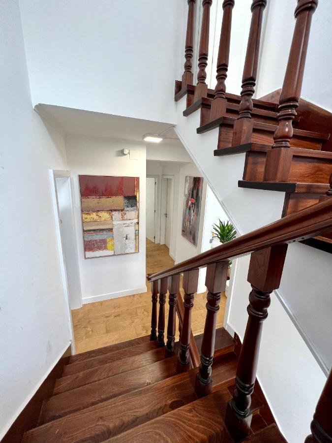 Oeiras Beach Private Room 9 - Double Bedroom With Shared Bathroom & Terrace Exterior photo