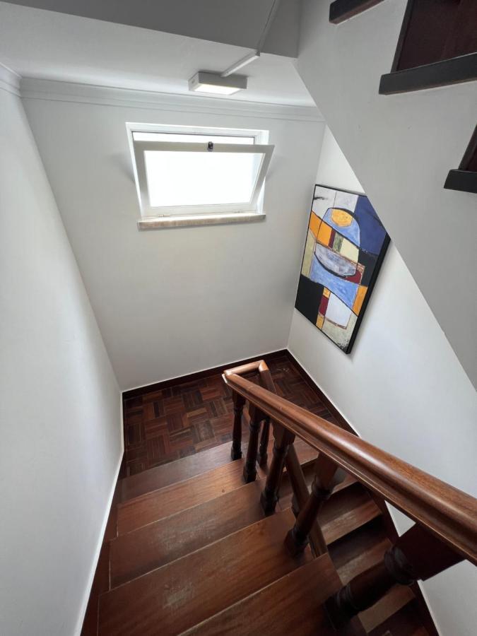 Oeiras Beach Private Room 9 - Double Bedroom With Shared Bathroom & Terrace Exterior photo