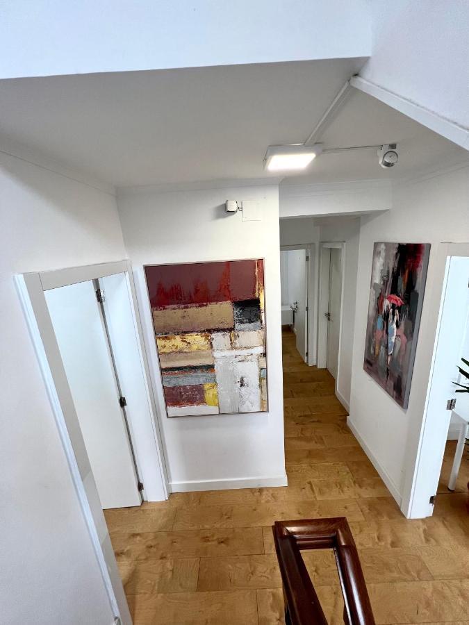 Oeiras Beach Private Room 9 - Double Bedroom With Shared Bathroom & Terrace Exterior photo
